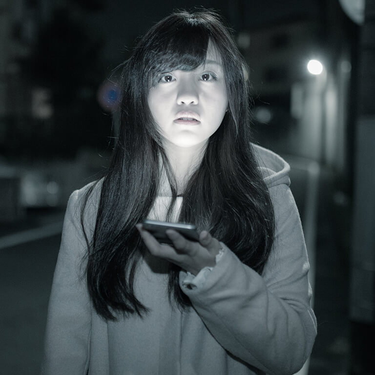 嘘や大げさな求人広告に注意