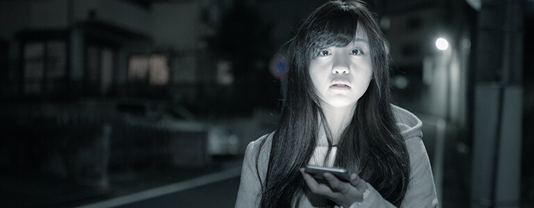 嘘や大げさな求人広告に注意